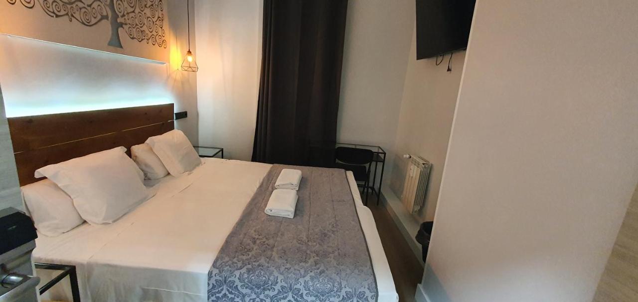 Ch Otello Rooms I - Μαδρίτη Εξωτερικό φωτογραφία