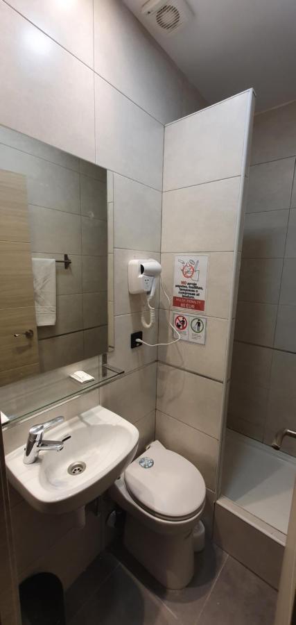 Ch Otello Rooms I - Μαδρίτη Εξωτερικό φωτογραφία